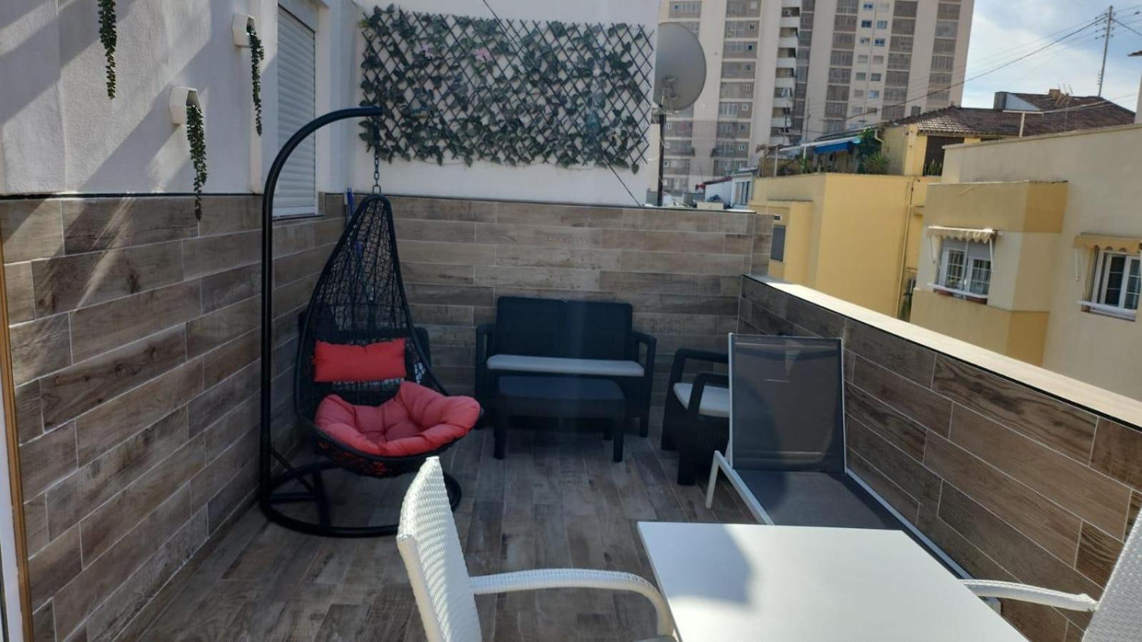 Centrum F Аликанте Екстериор снимка