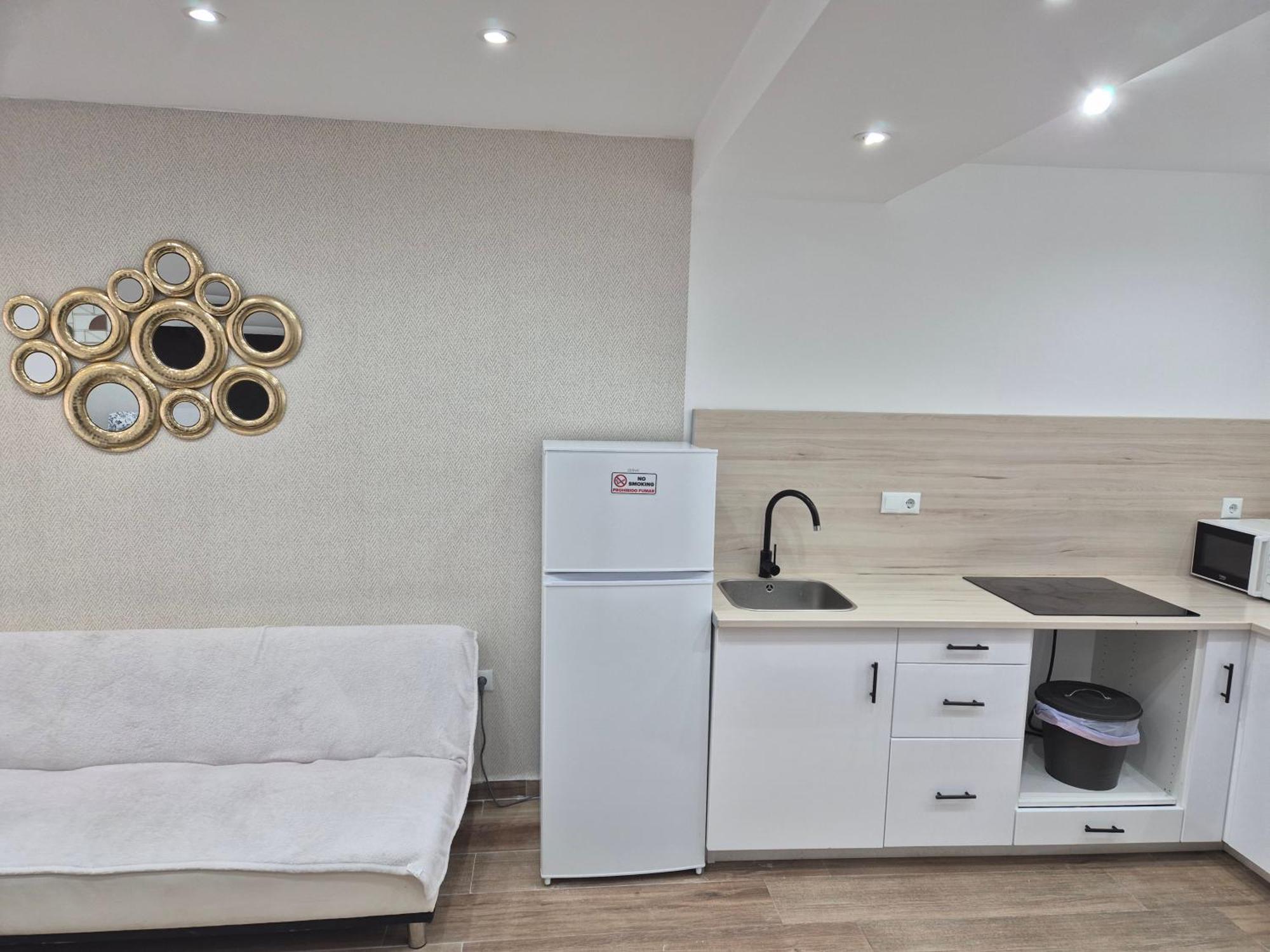 Centrum F Аликанте Стая снимка
